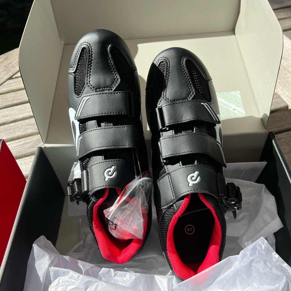 Peloton Cycling Shoes NWT 41
